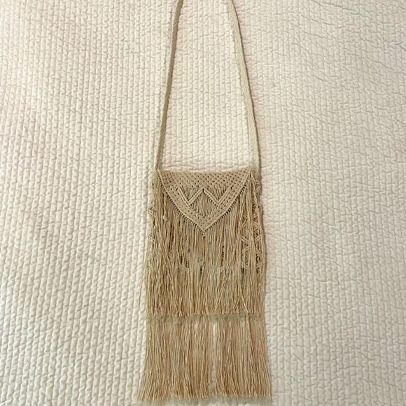 Macrame Ivory Crossbody Purse with Fringe - Picture 1 of 9
